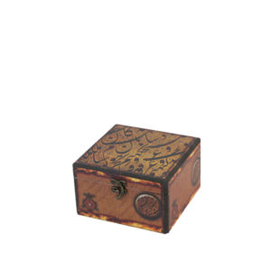 جعبه دکوپاژ(طرح نستعلیقِ کهنِ چرمیِ عتیقه) کد M104